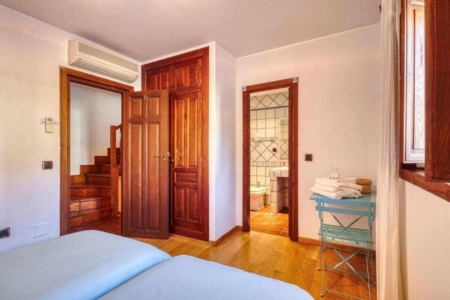 Maison d'hôtes Cuesta Del Reloj à Piedralaves Extérieur photo