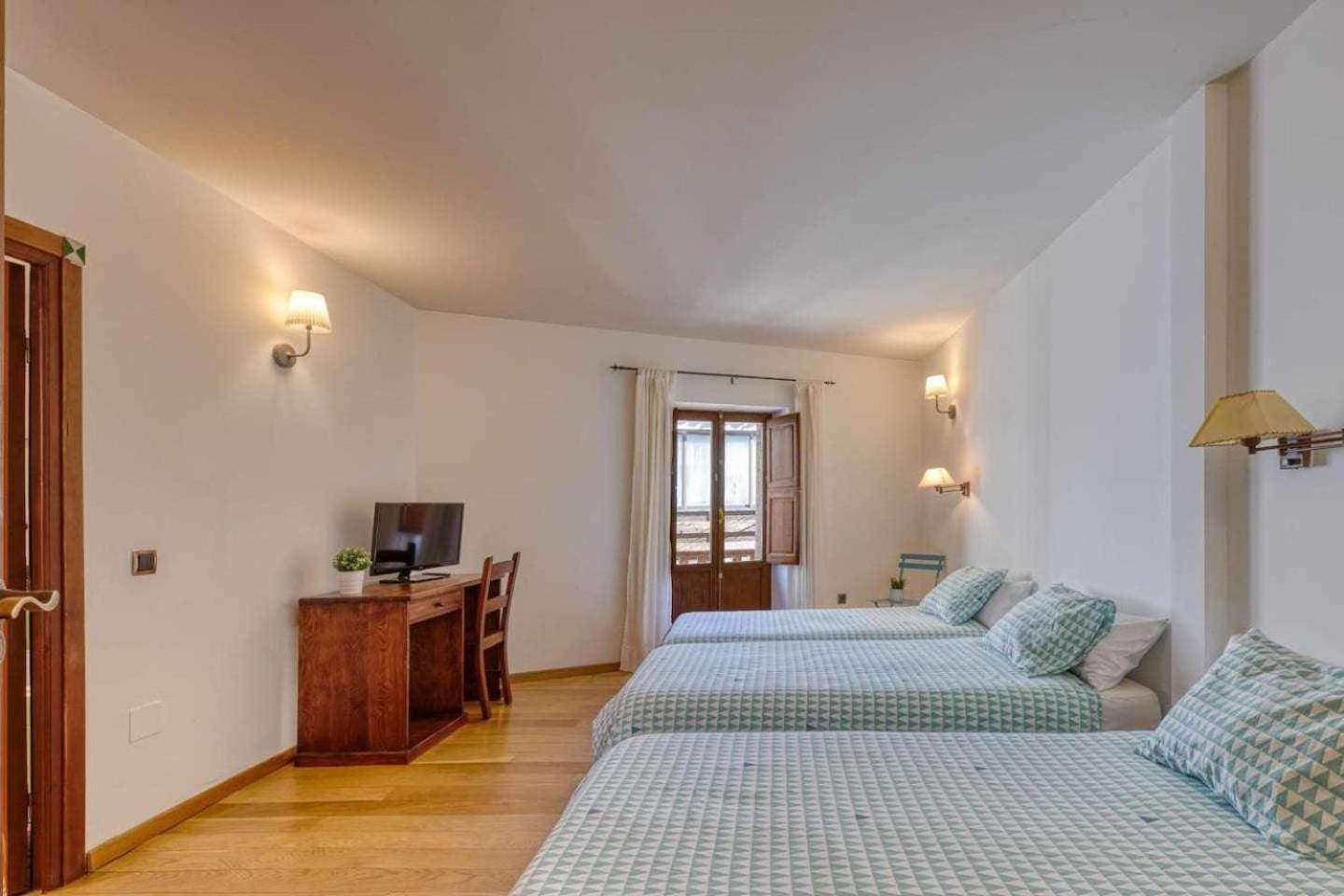 Maison d'hôtes Cuesta Del Reloj à Piedralaves Extérieur photo