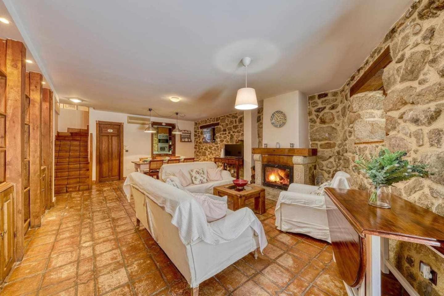 Maison d'hôtes Cuesta Del Reloj à Piedralaves Extérieur photo