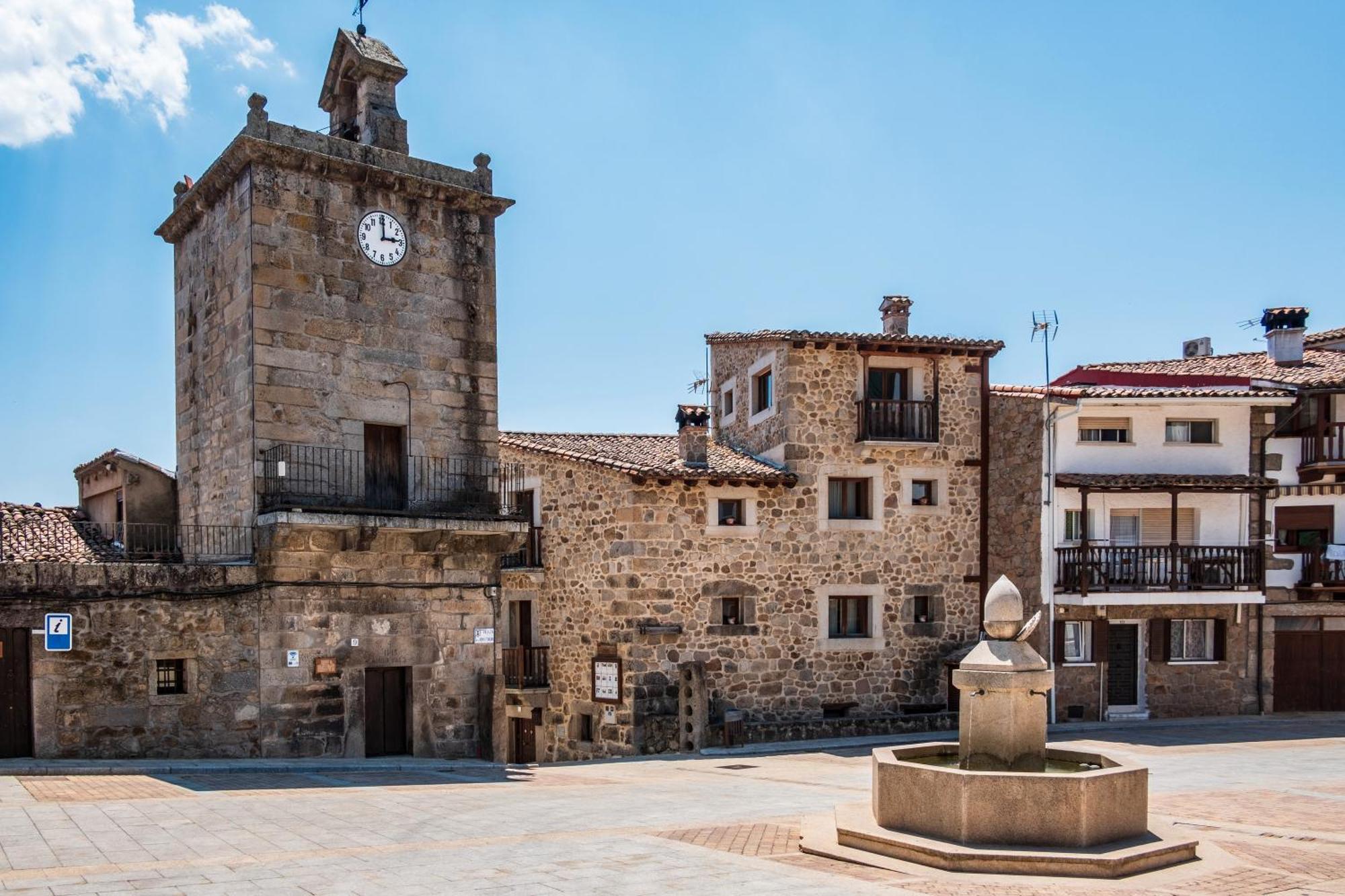 Maison d'hôtes Cuesta Del Reloj à Piedralaves Extérieur photo